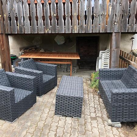 Adli Apartment Disentis Luaran gambar