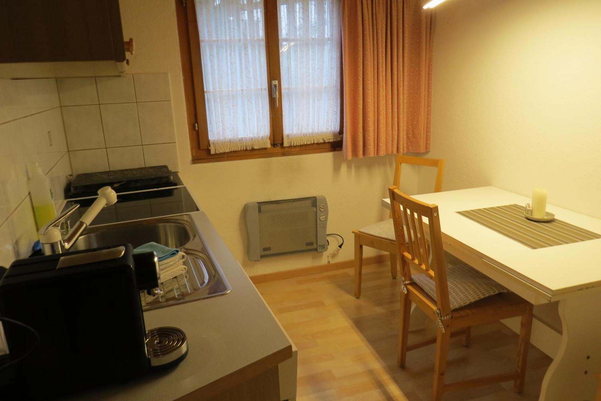 Adli Apartment Disentis Luaran gambar