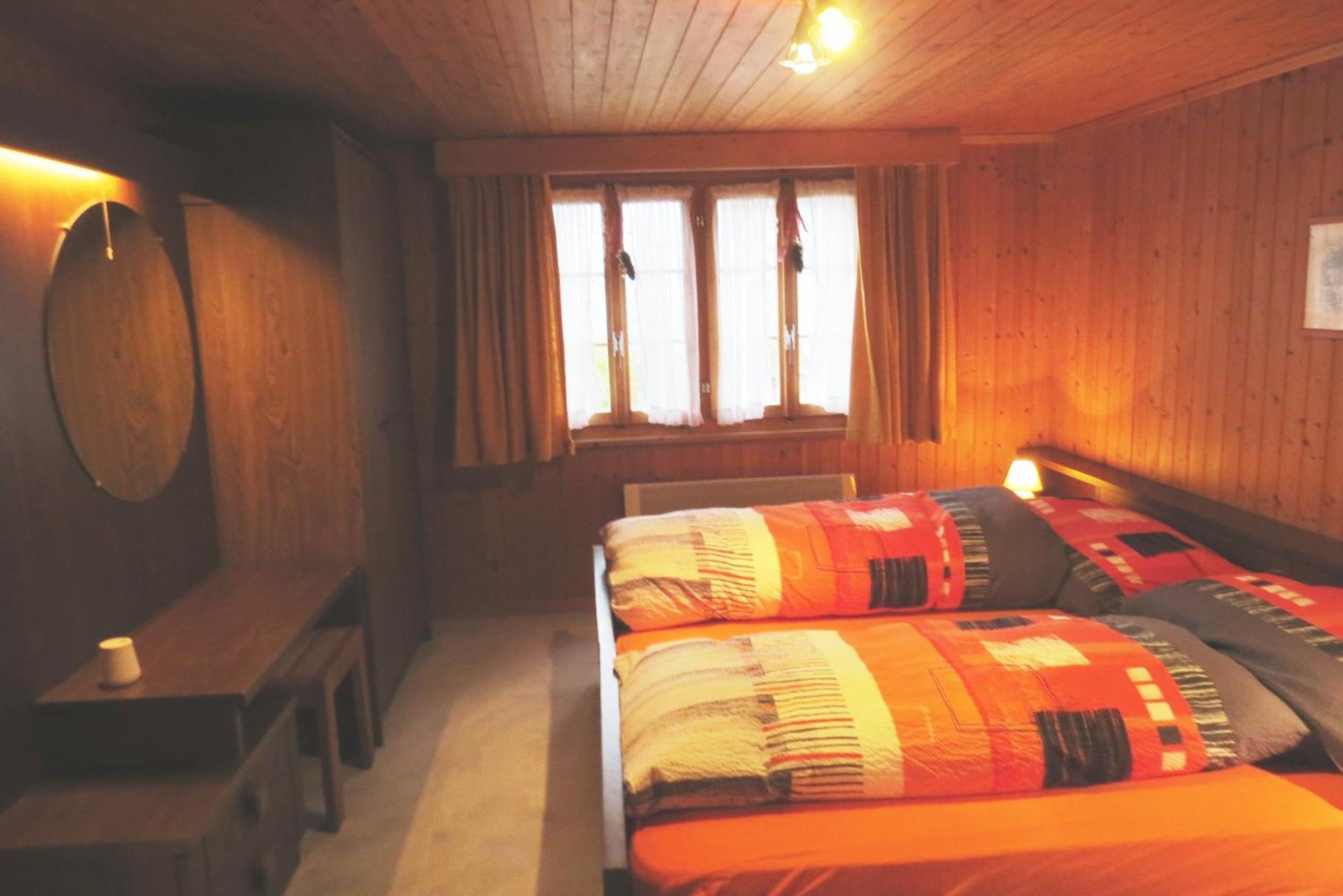 Adli Apartment Disentis Luaran gambar